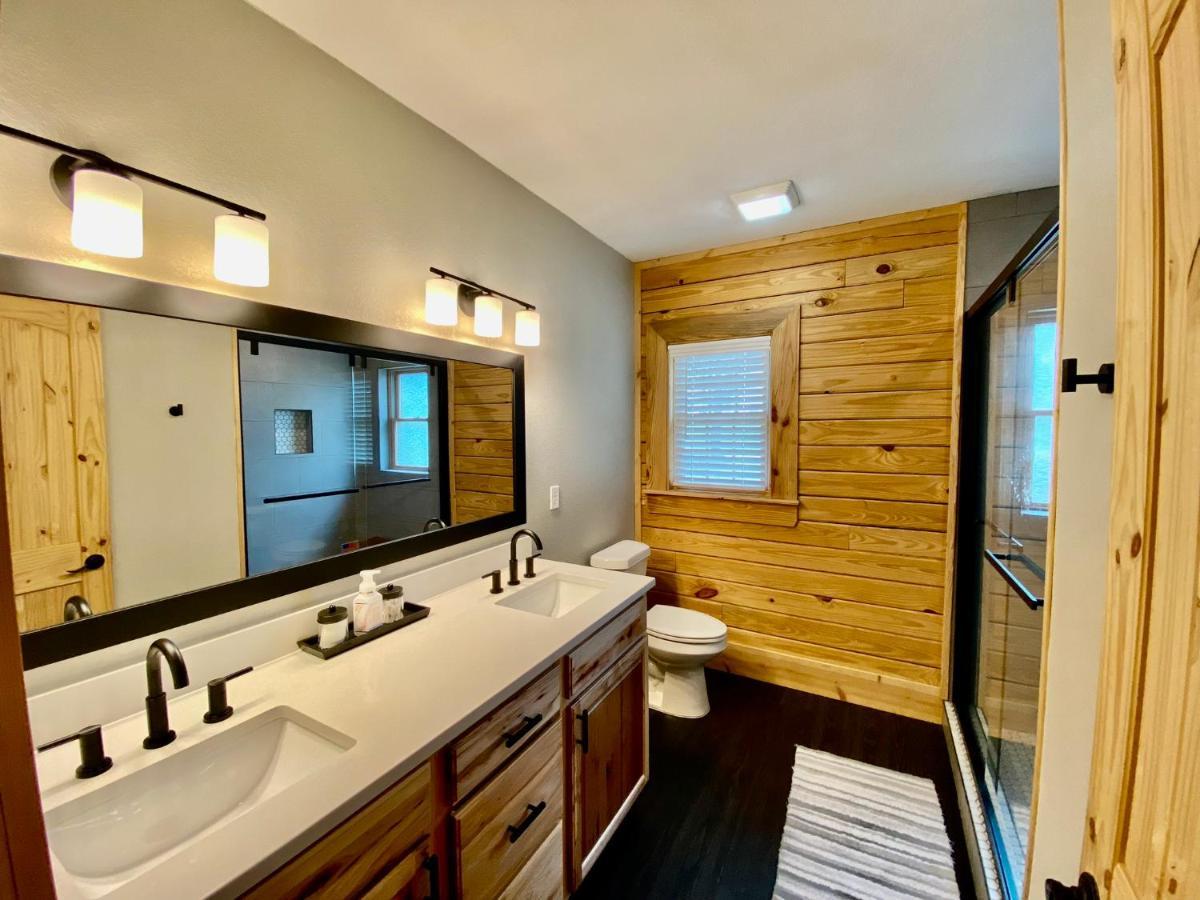 Cabin At Chitt'S Creek Emory Экстерьер фото